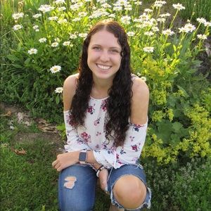 Meet your Posher, Kaelyn